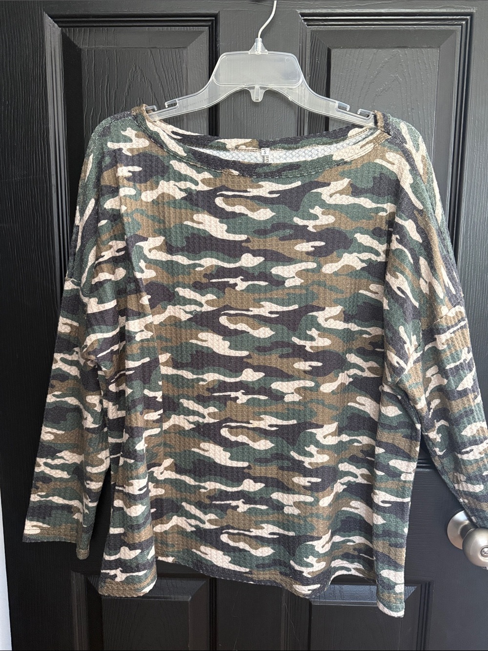 SHEIN Green Camo Waffle-Knit Long Sleeve Top